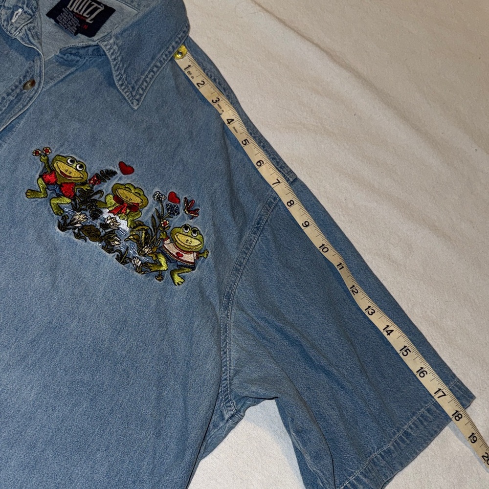 Light Blue Frog Embroidered Denim Shirt Cotton size 20 - Picture 7 of 9